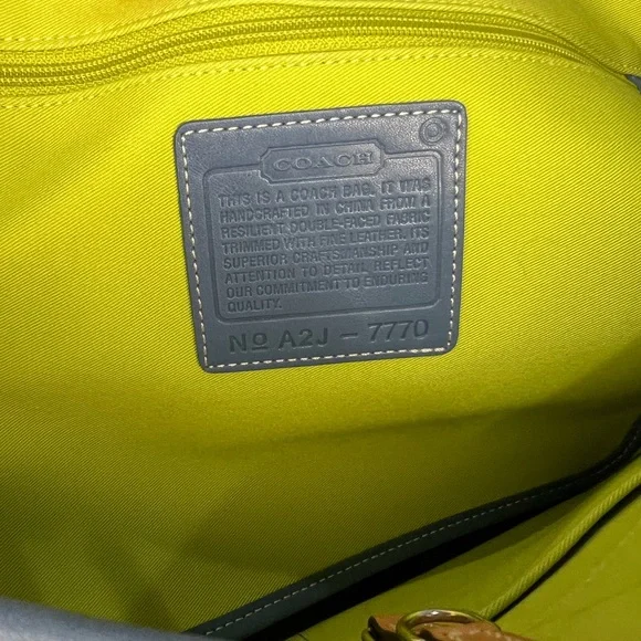 Vintage Coach Hampton Tote - Picture 9 of 10